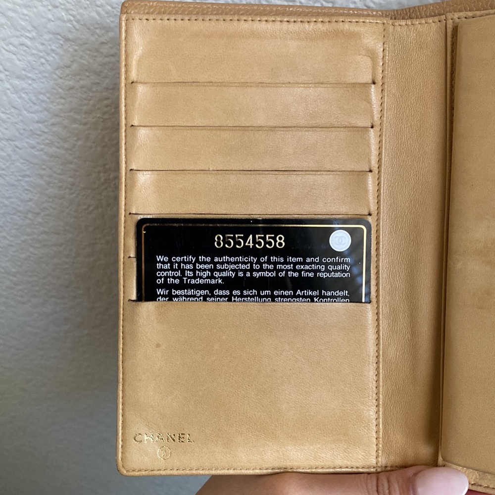 Chanel Caviar Long Wallet- VINTAGE - Picture 6 of 9